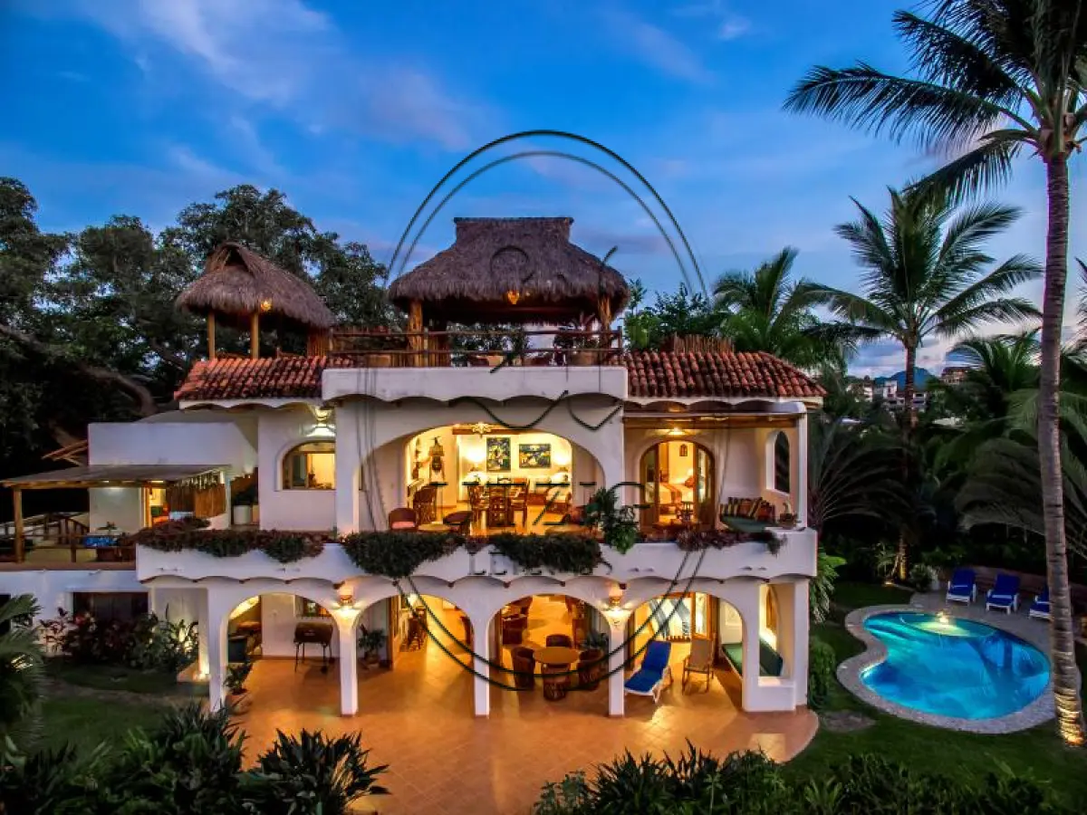 LOTE 001 - Casa