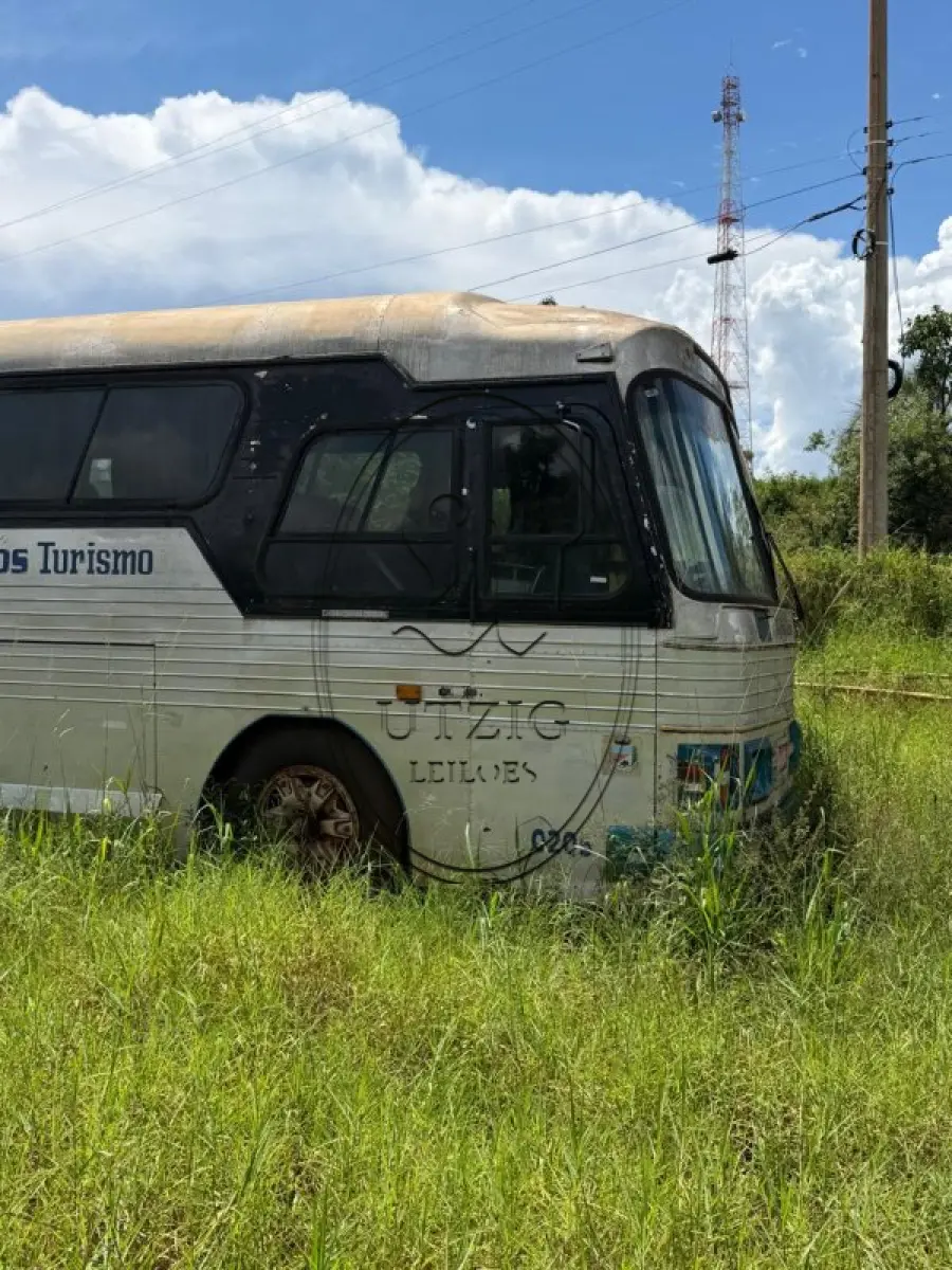 LOTE 001 - Ônibus placa BWN-9907