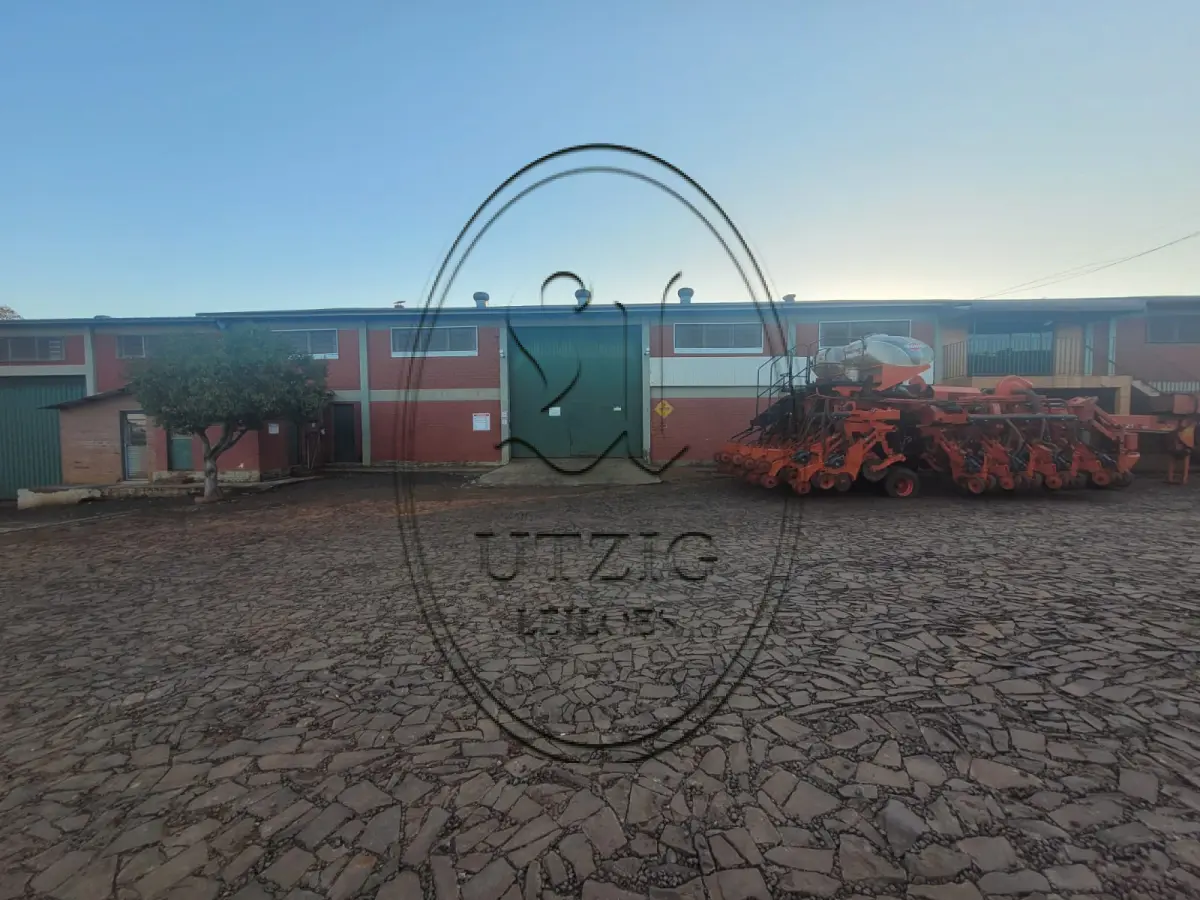 LOTE 001